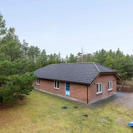 Vakantiehuis Large In Peaceful Beautiful Nature Molby