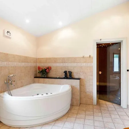 بيت للعطل Large In Peaceful Beautiful Nature *