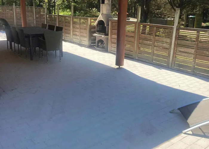 Vakantiehuis Large In Peaceful Beautiful Nature Molby