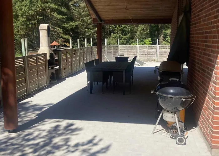 Vakantiehuis Large In Peaceful Beautiful Nature Molby